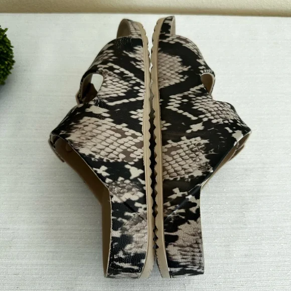 MIA Girl Snake Print Taupe/Black Dual Buckle Lightweight Slide Sandals Women’s 7 - Picture 5 of 8